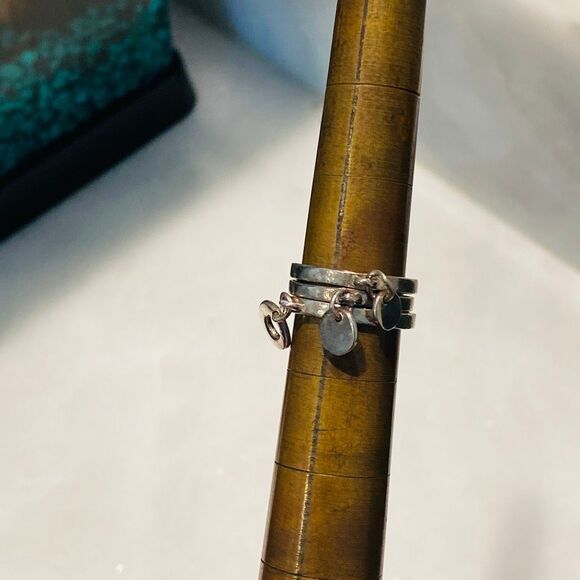Stella & Dot Round Charms Triple Stackable Ring Sterling Silver Size 5 - Picture 8 of 8